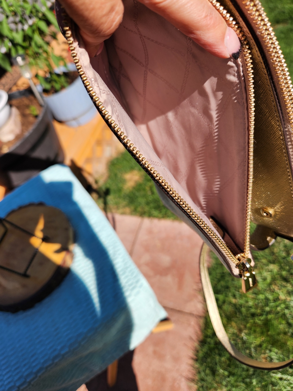 Michael Kors Metallic Gold Crossbody Saddle Bag - Picture 7 of 10
